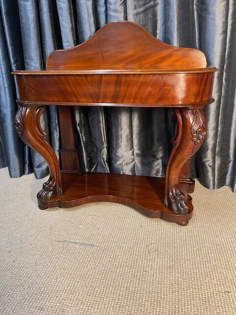 Mahogany Occasional Table - Image 4