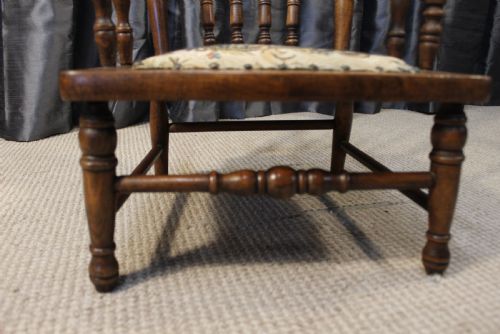 Childs Chair - Image 7
