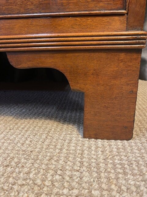 Georgian Mahogany Chest Of Drawers - Image 5