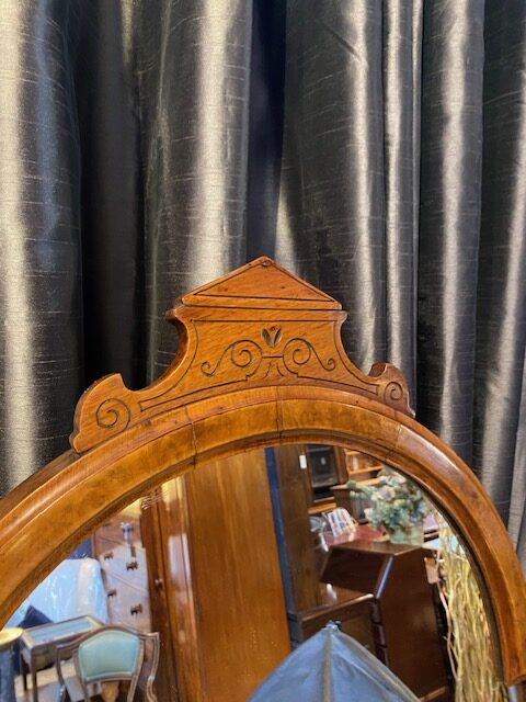 Burr Walnut Duchess Dressing Table - Image 4