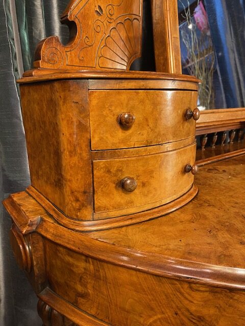 Burr Walnut Duchess Dressing Table - Image 10