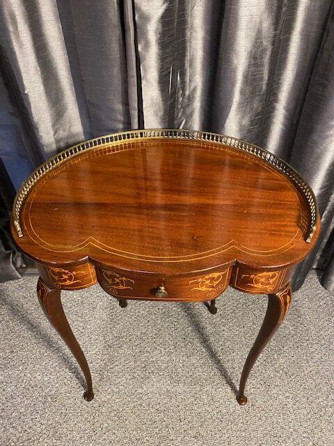 Inlaid Table - Image 3