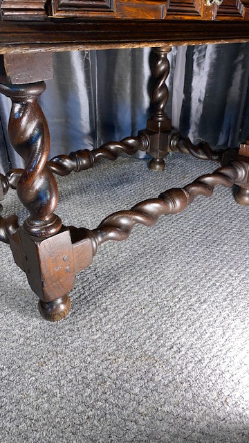 Oak Occasional Table - Image 5